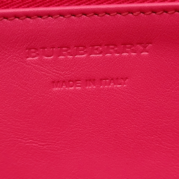 BURBERRY Wallet, Excelent Condition, 7.5"×4" - Picture 11 of 11